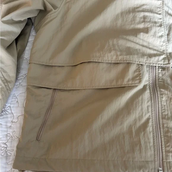 Lululemon Always Effortless Jacket, size 12 - Picture 2 of 8